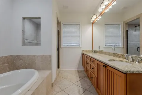 1513 S Bay Villa Place Tampa FL 33629