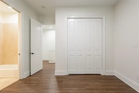 1513 S Bay Villa Place Tampa FL 33629
