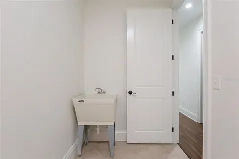 1513 S Bay Villa Place Tampa FL 33629