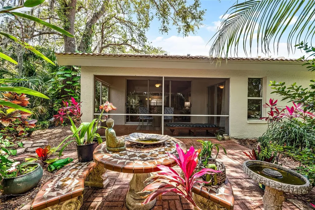 4481 Ascot Circle N Sarasota FL 34235