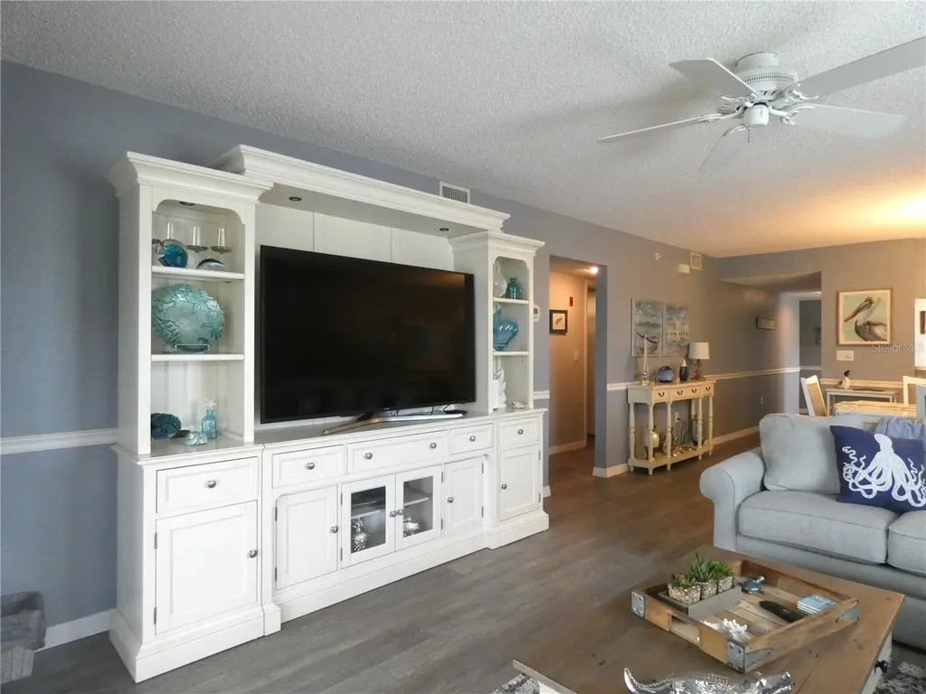 9320 Clubside Circle Sarasota FL 34238