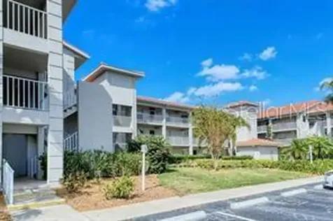 9320 Clubside Circle Sarasota FL 34238