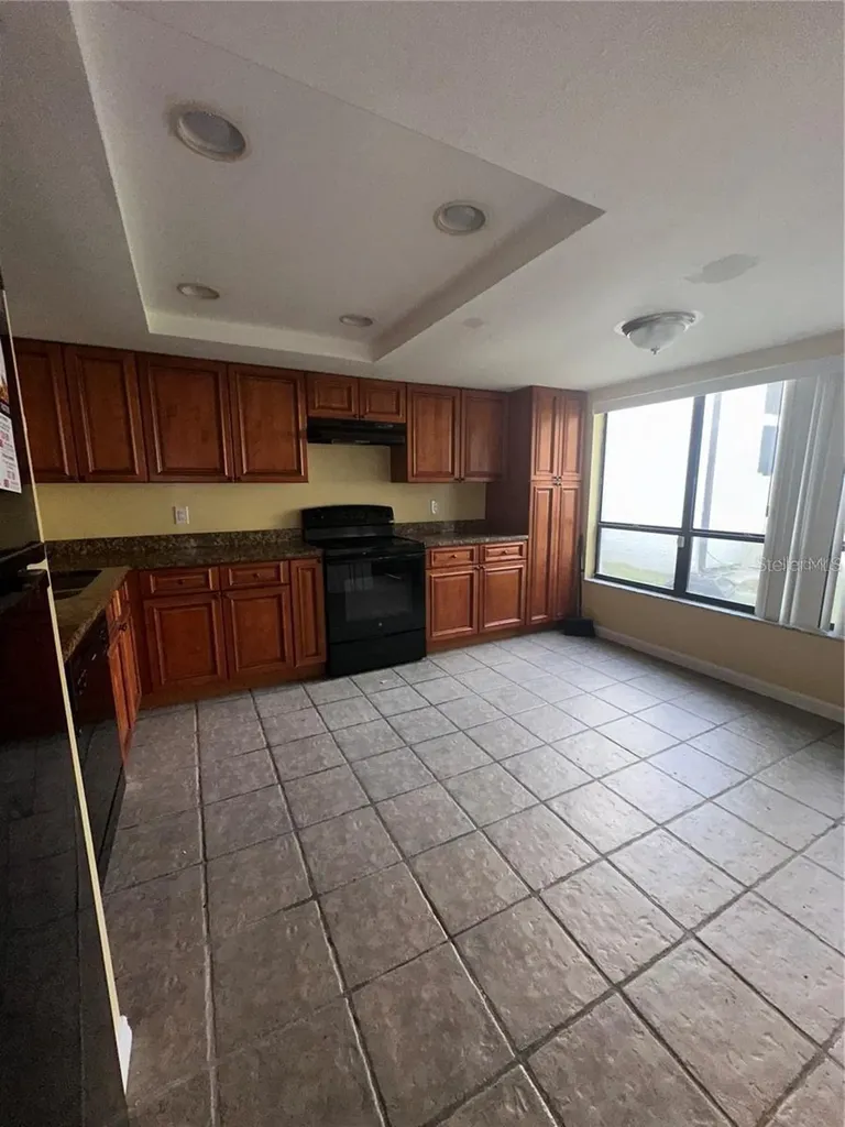 4725 Puritan Circle Tampa FL 33617