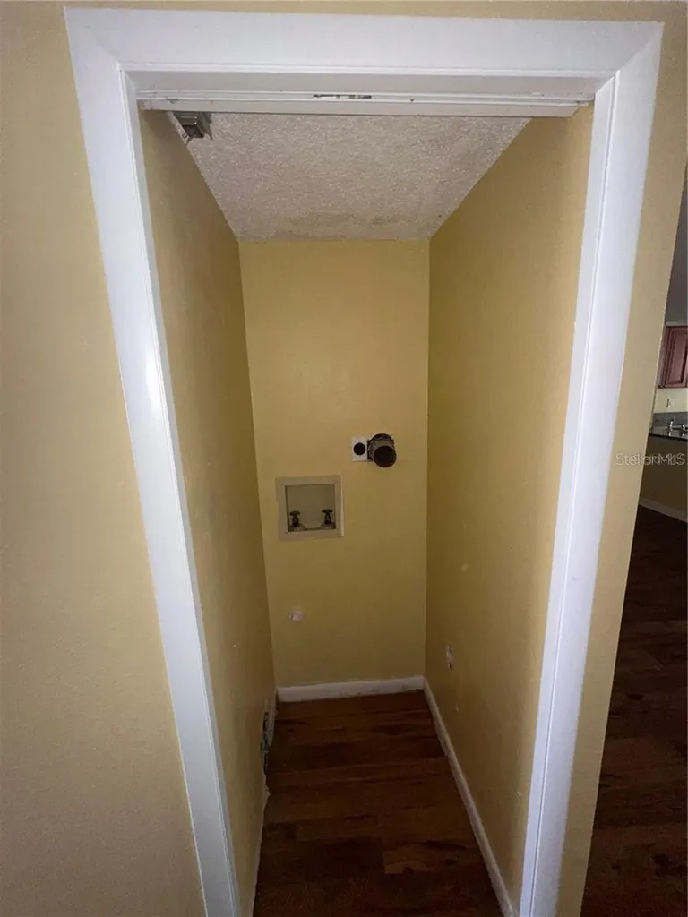 4725 Puritan Circle Tampa FL 33617