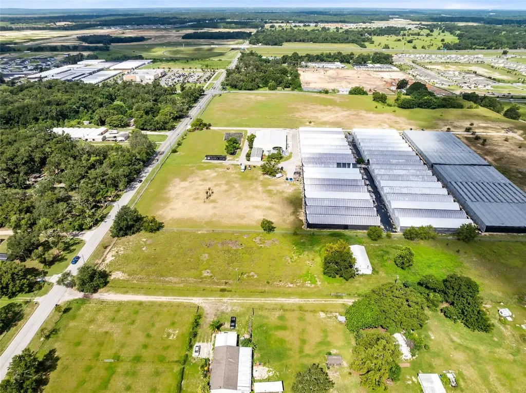 2719 W Kelly Park Road Apopka FL 32712