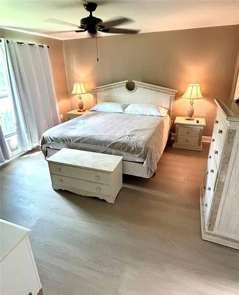 1001 Benjamin Franklin Drive Sarasota FL 34236