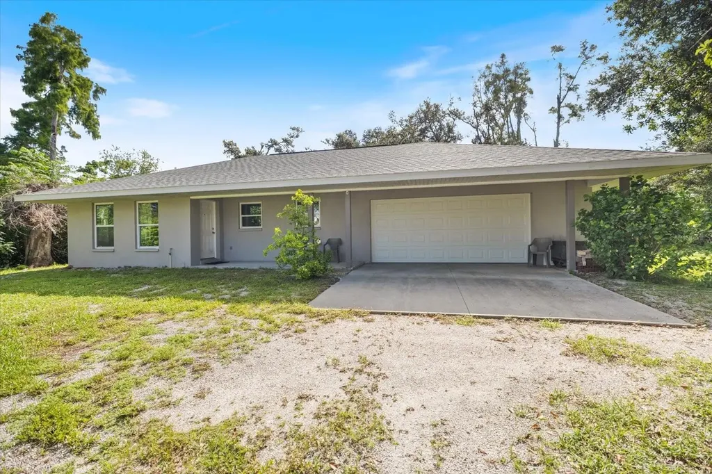 8915 Vamo Road Sarasota FL 34231