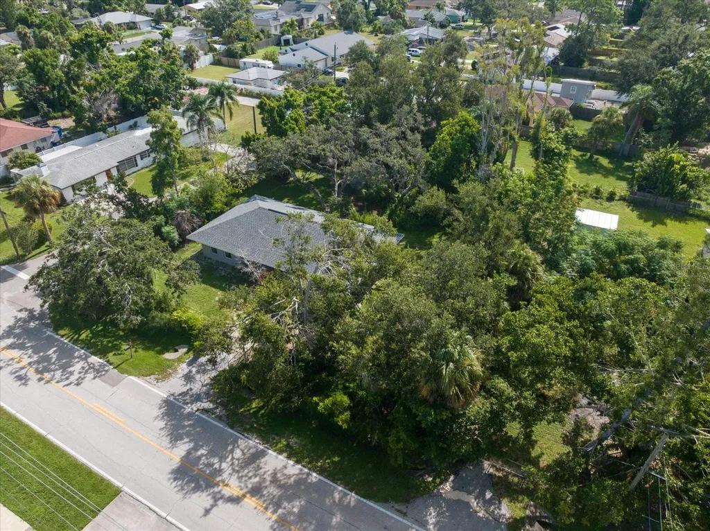8915 Vamo Road Sarasota FL 34231