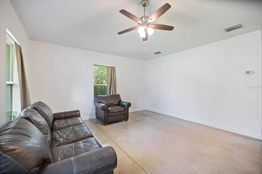 8915 Vamo Road Sarasota FL 34231