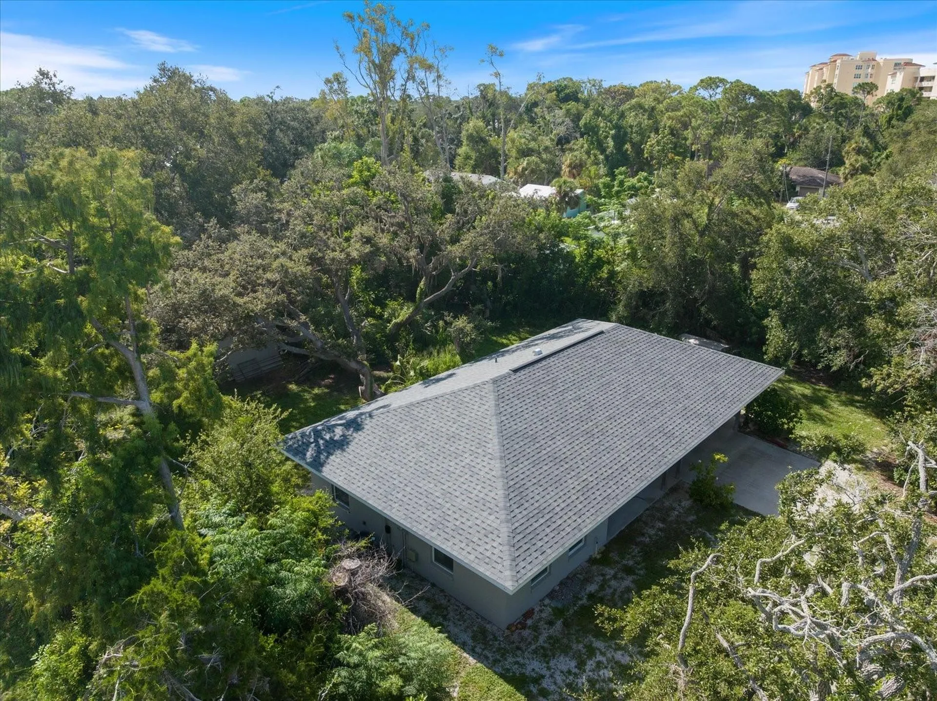 8915 Vamo Road Sarasota FL 34231