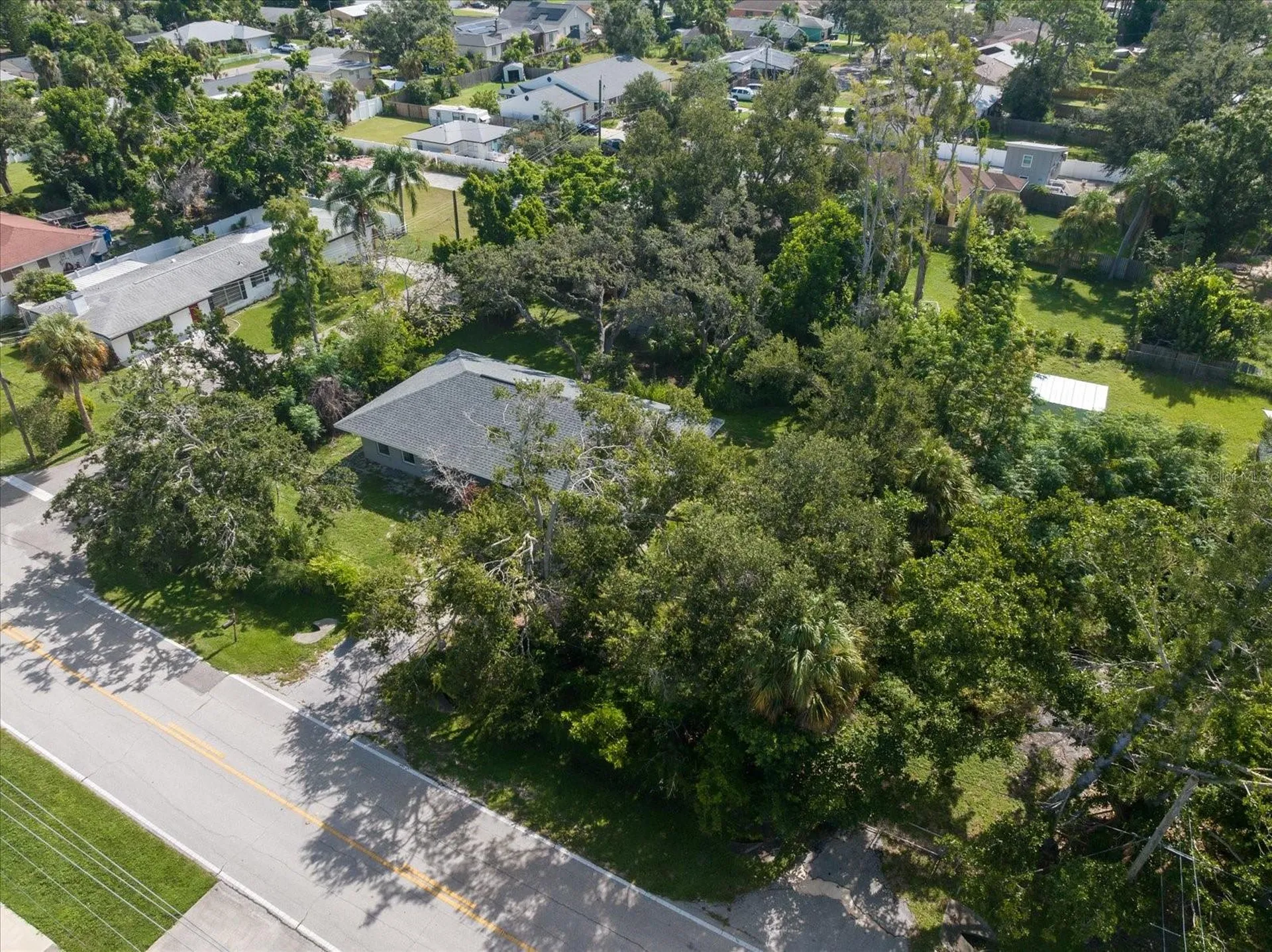 8915 Vamo Road Sarasota FL 34231