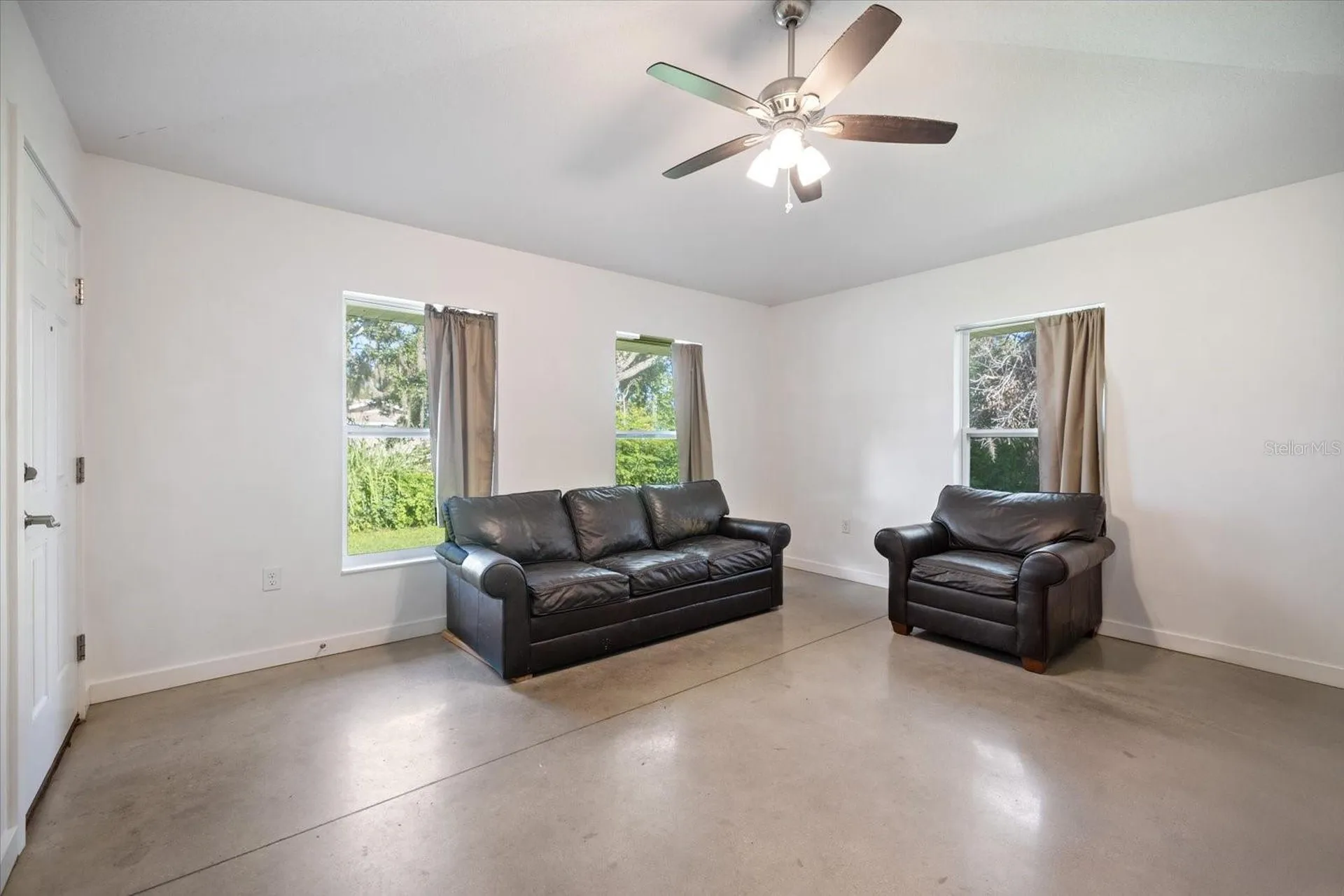 8915 Vamo Road Sarasota FL 34231