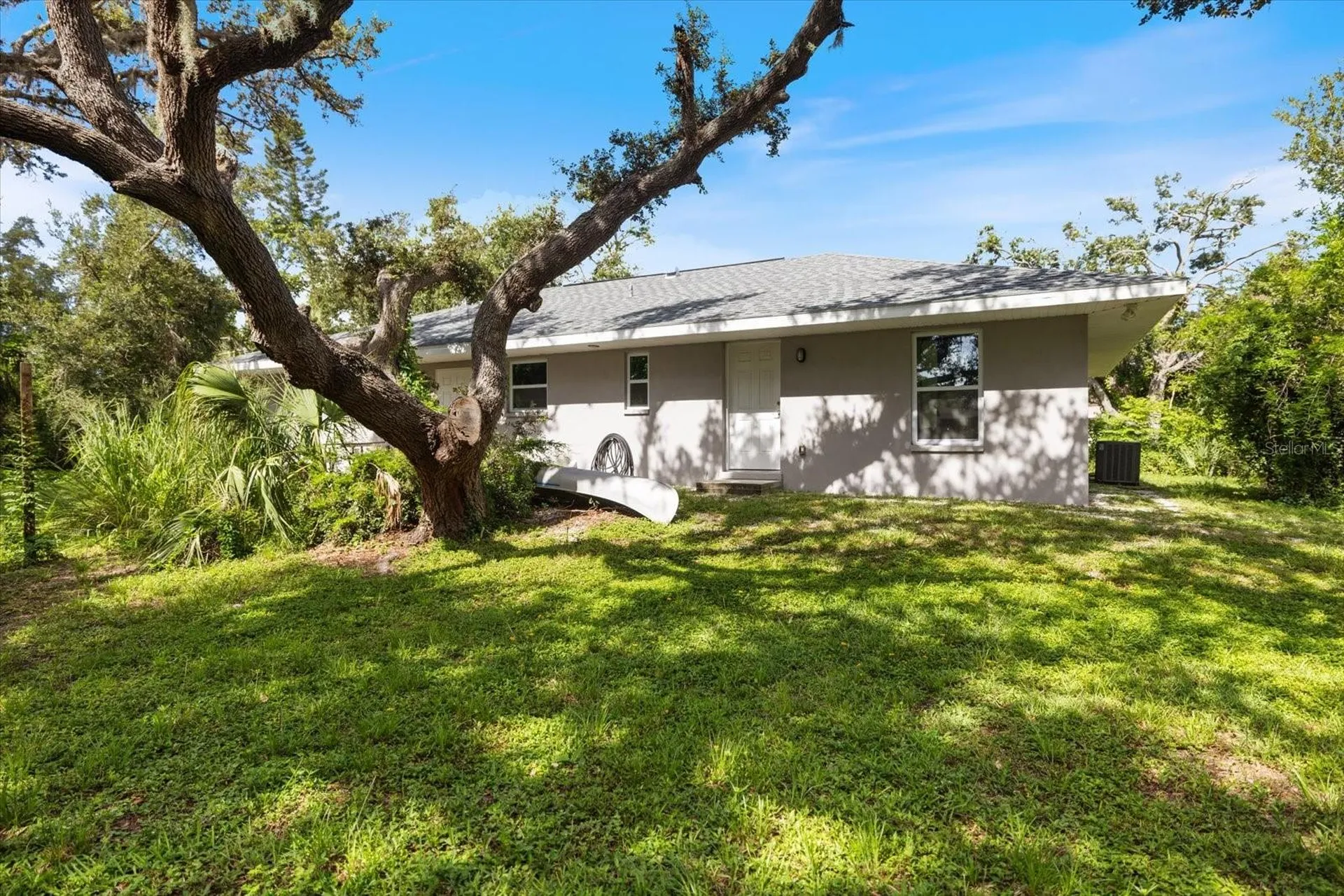 8915 Vamo Road Sarasota FL 34231