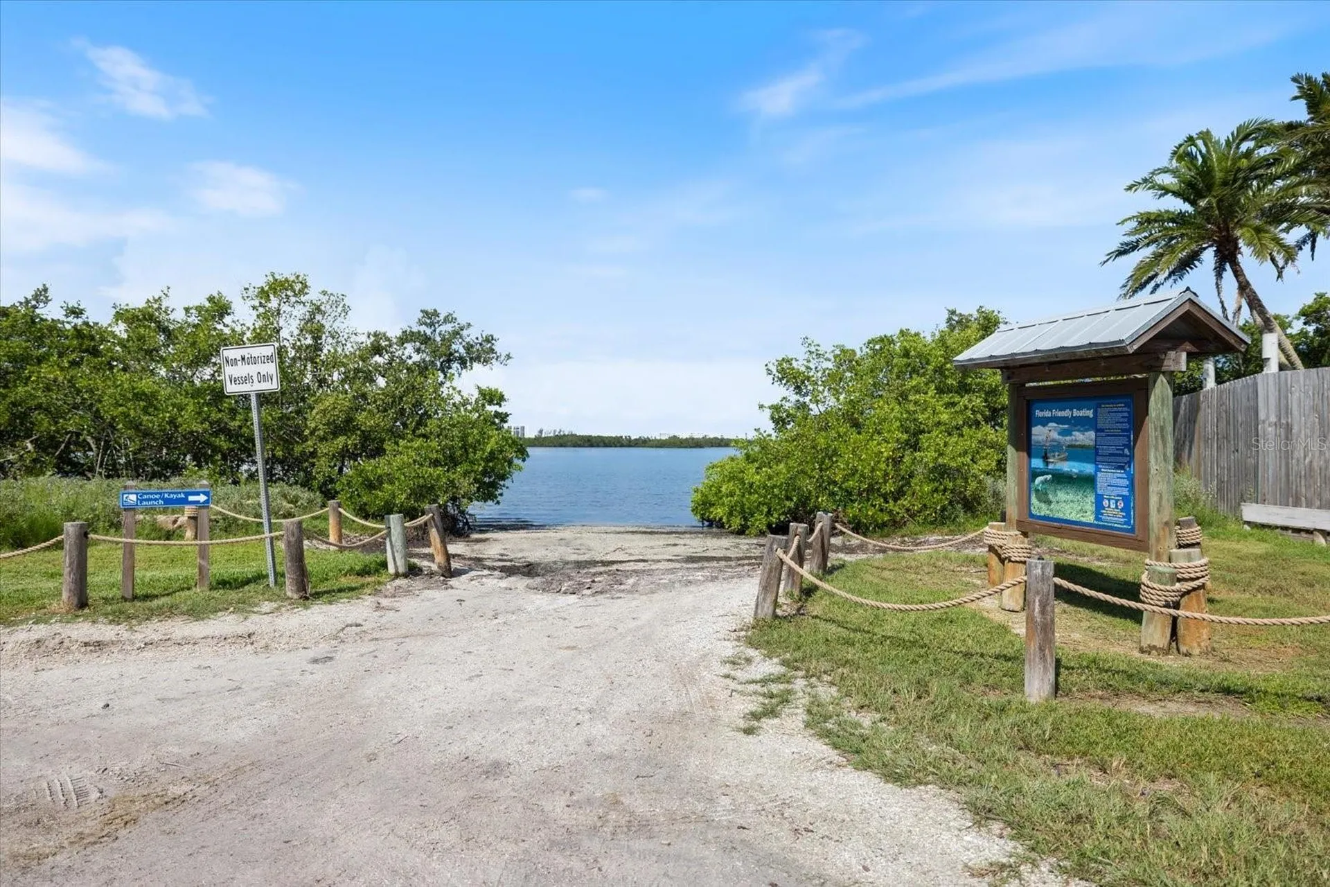 8915 Vamo Road Sarasota FL 34231