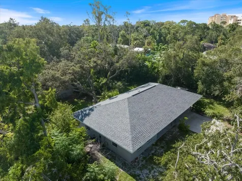 8915 Vamo Road Sarasota FL 34231