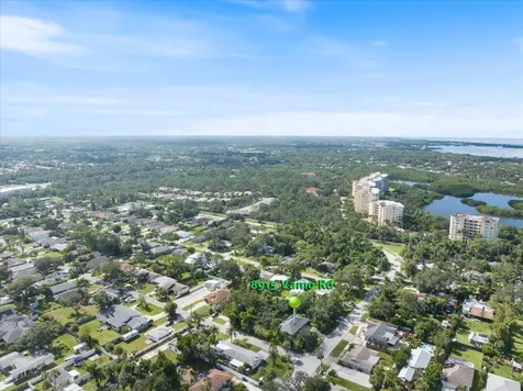 8915 Vamo Road Sarasota FL 34231