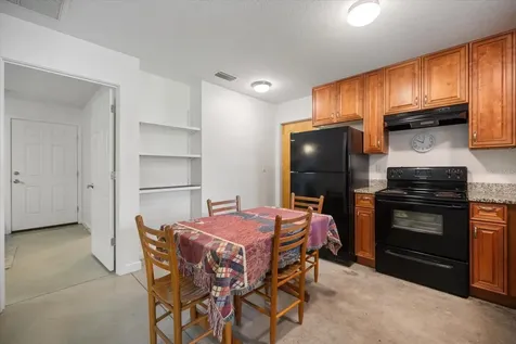 8915 Vamo Road Sarasota FL 34231