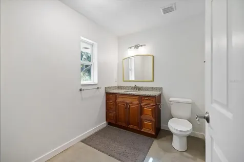 8915 Vamo Road Sarasota FL 34231