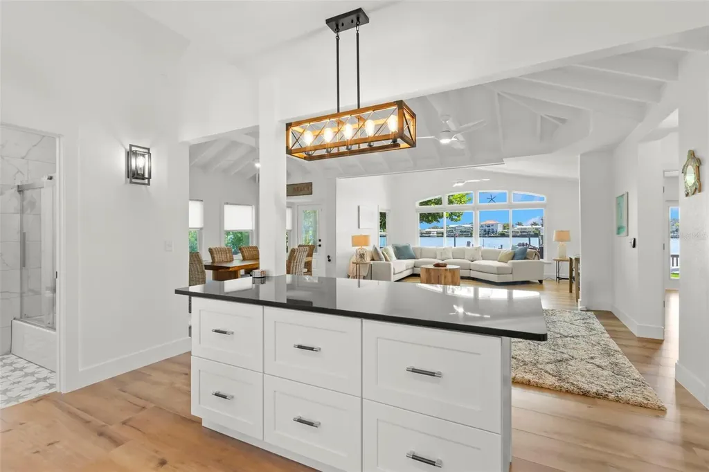 819 Bay Esplanade Clearwater Beach FL 33767