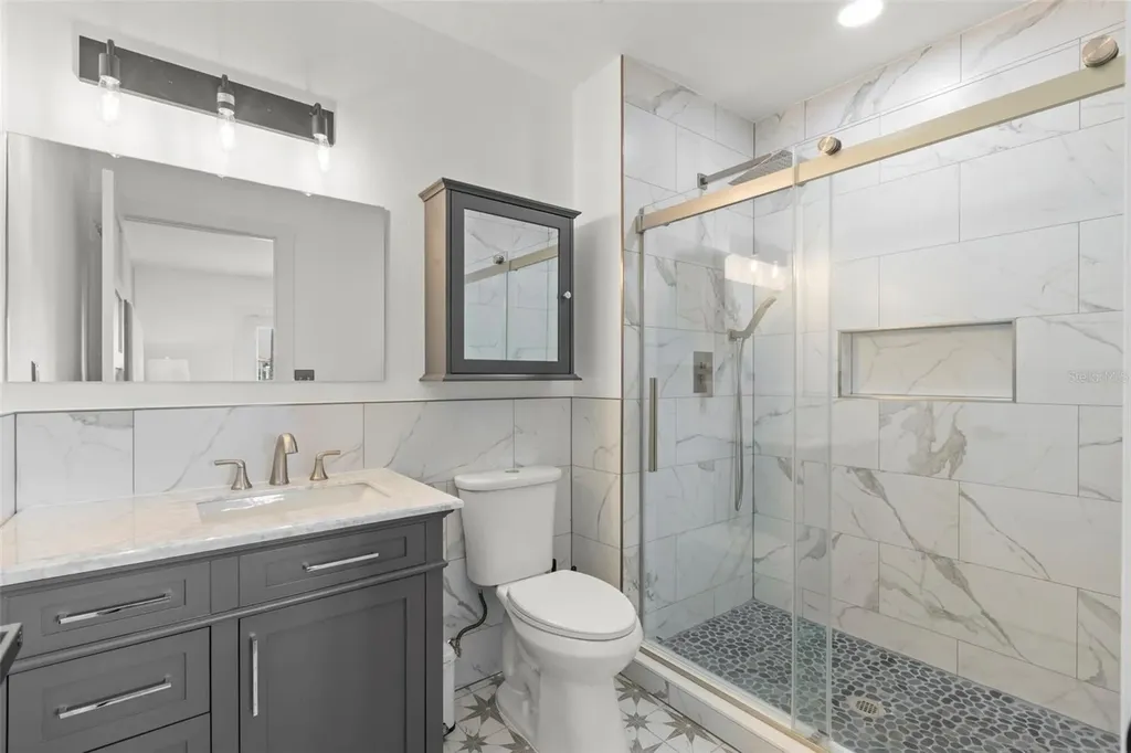 819 Bay Esplanade Clearwater Beach FL 33767