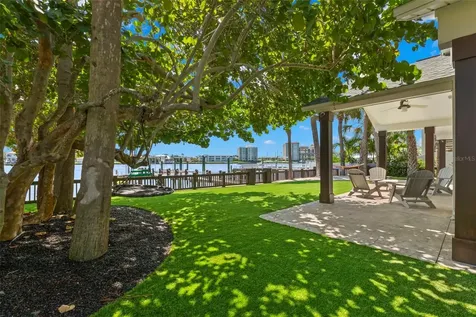 819 Bay Esplanade Clearwater Beach FL 33767