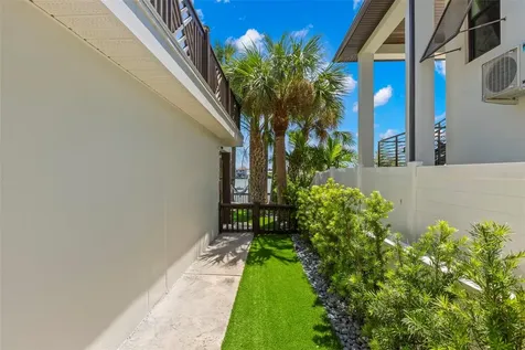 819 Bay Esplanade Clearwater Beach FL 33767