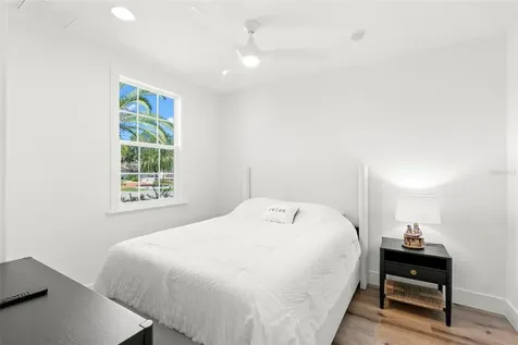 819 Bay Esplanade Clearwater Beach FL 33767