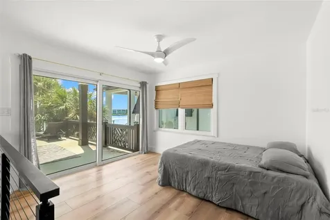819 Bay Esplanade Clearwater Beach FL 33767