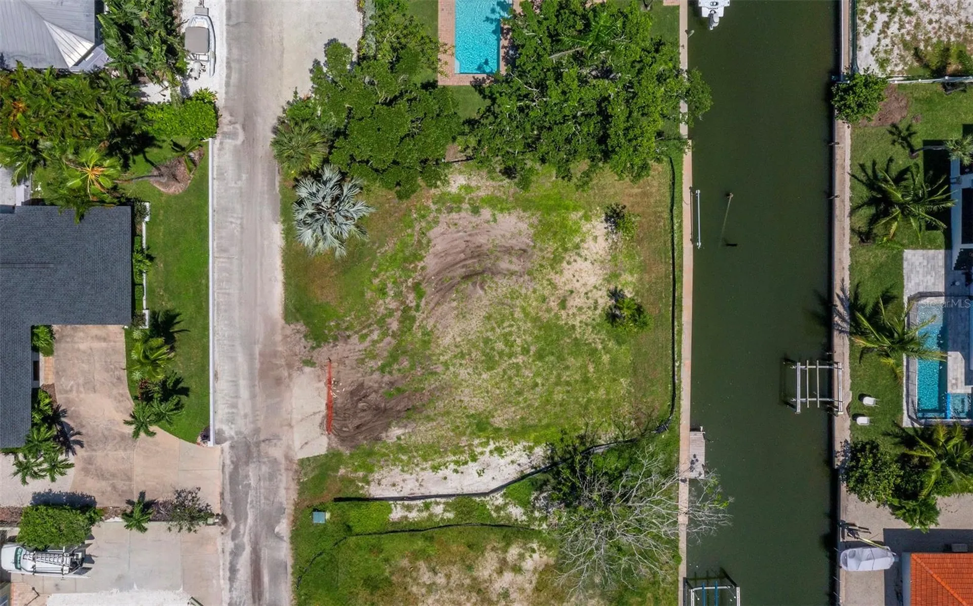 570 De Narvaez Drive Longboat Key FL 34228