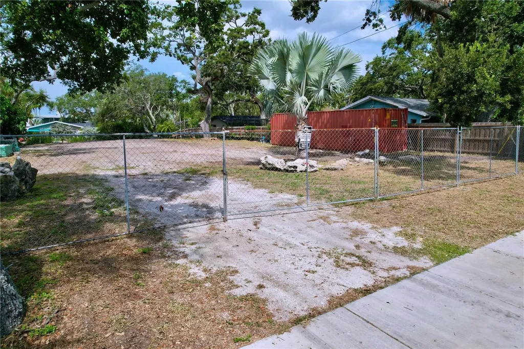 2100 Park Street N St Petersburg FL 33710