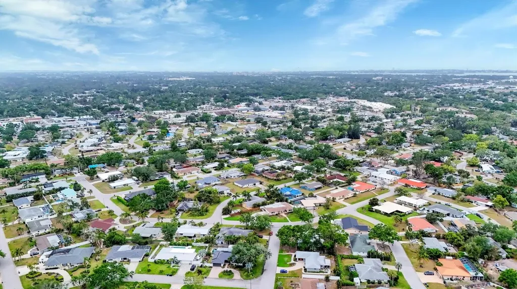 3072 Meyer Drive Sarasota FL 34239
