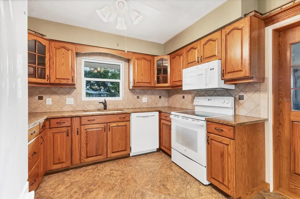 3072 Meyer Drive Sarasota FL 34239