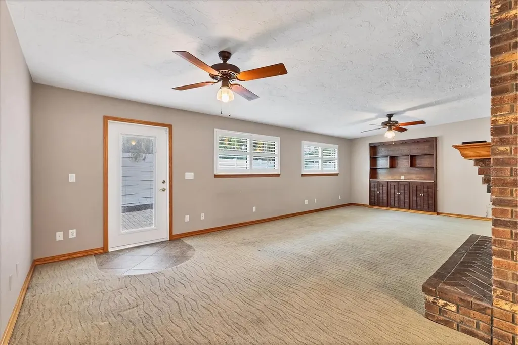 3072 Meyer Drive Sarasota FL 34239