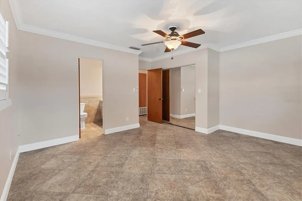 3072 Meyer Drive Sarasota FL 34239
