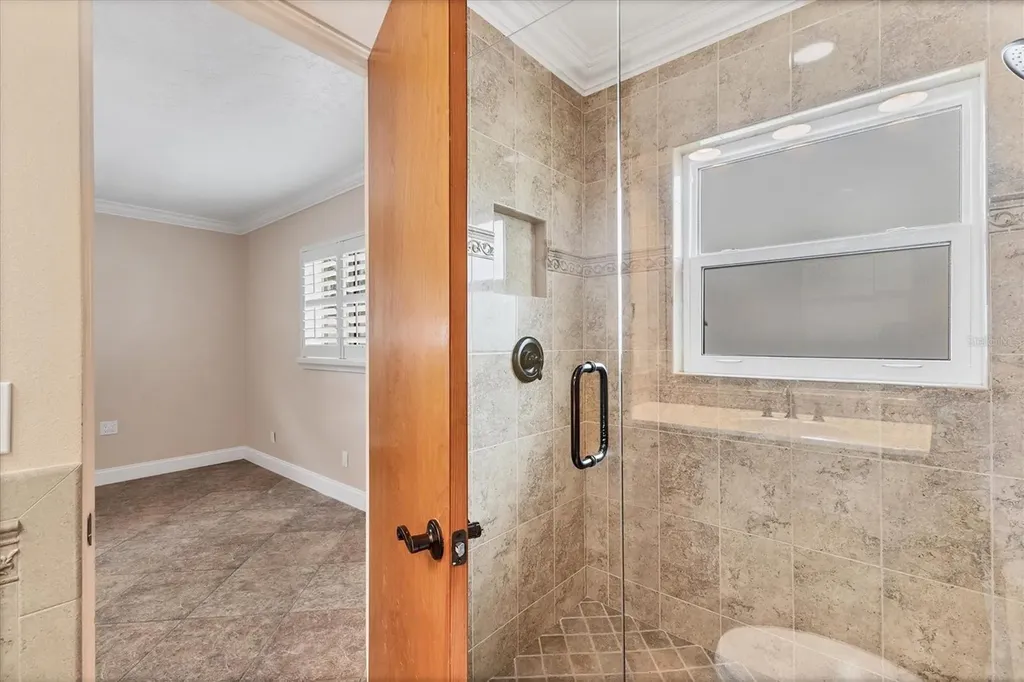 3072 Meyer Drive Sarasota FL 34239