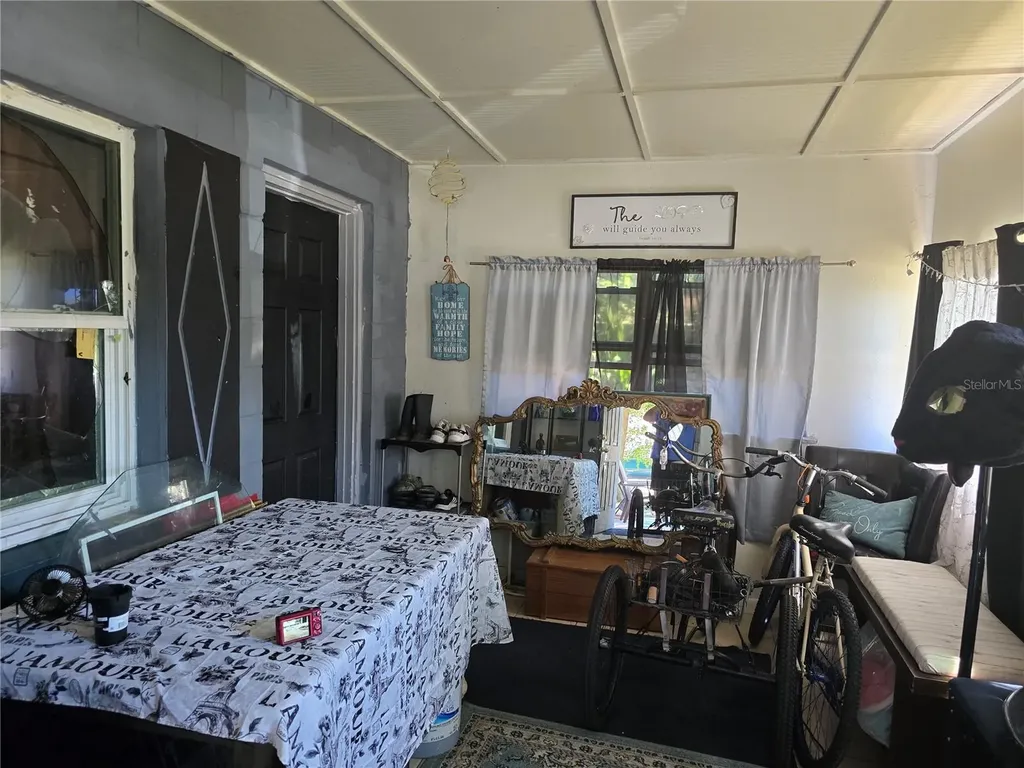1906 Damon Avenue Kissimmee FL 34744