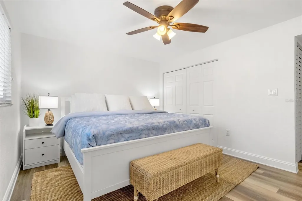 2704 2nd Street Indian Rocks Beach FL 33785