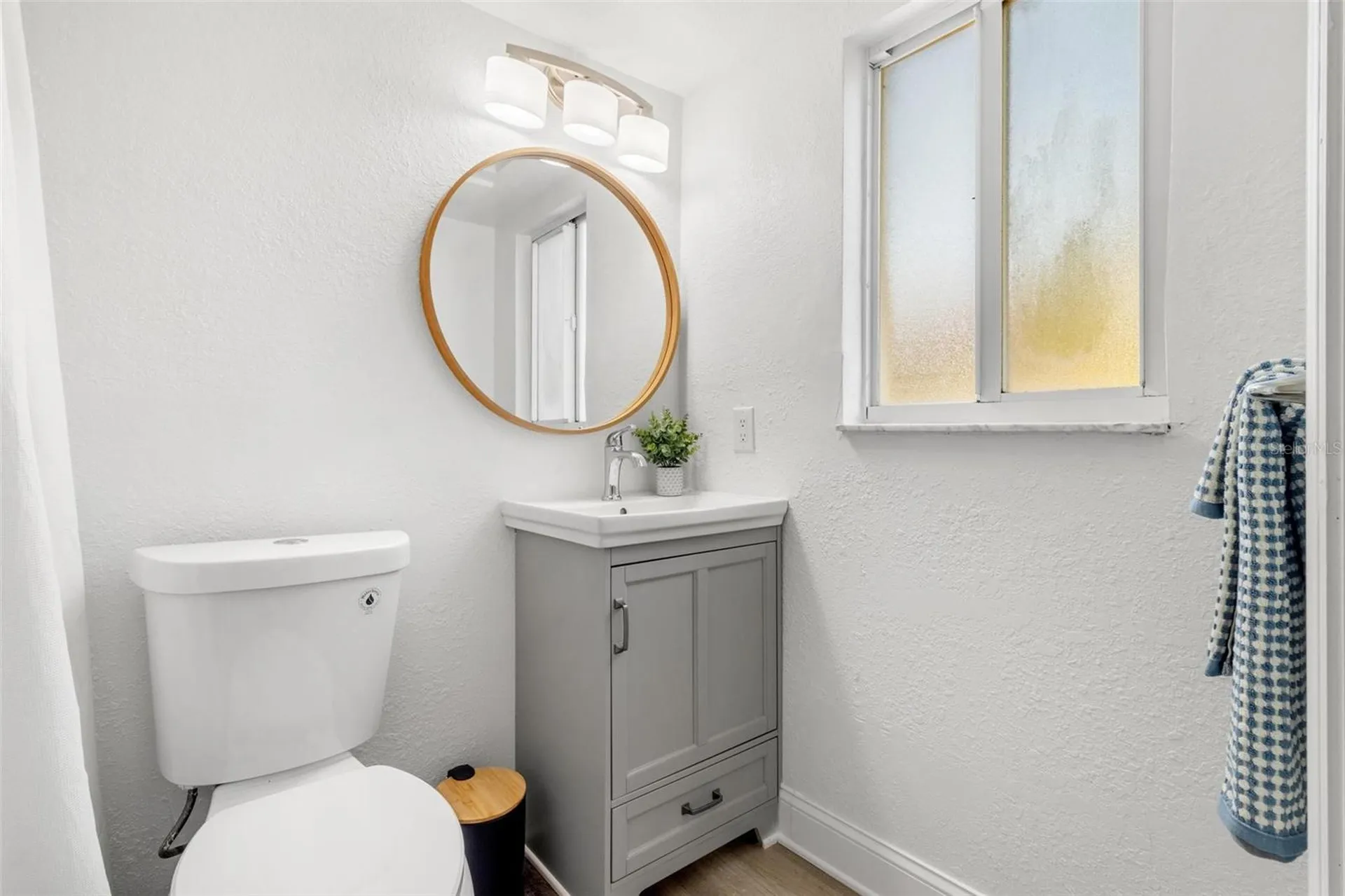 2704 2nd Street Indian Rocks Beach FL 33785