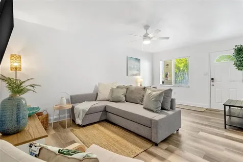 2704 2nd Street Indian Rocks Beach FL 33785