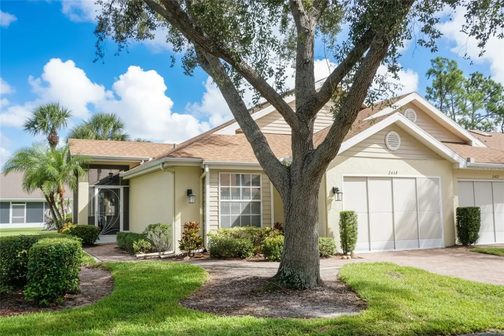 2429 New Haven Circle Sun City Center FL 33573