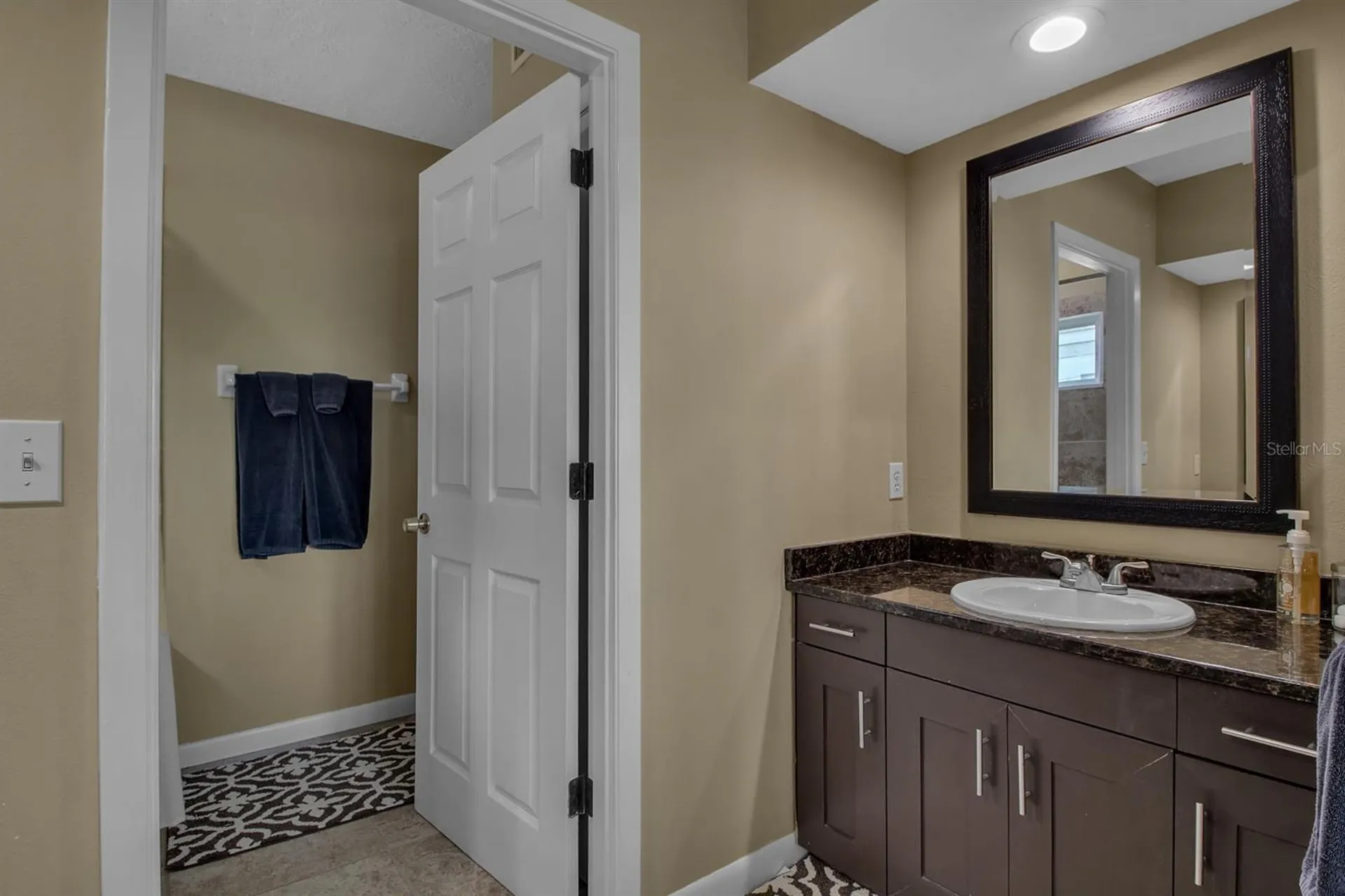 528 Forest Way Longboat Key FL 34228