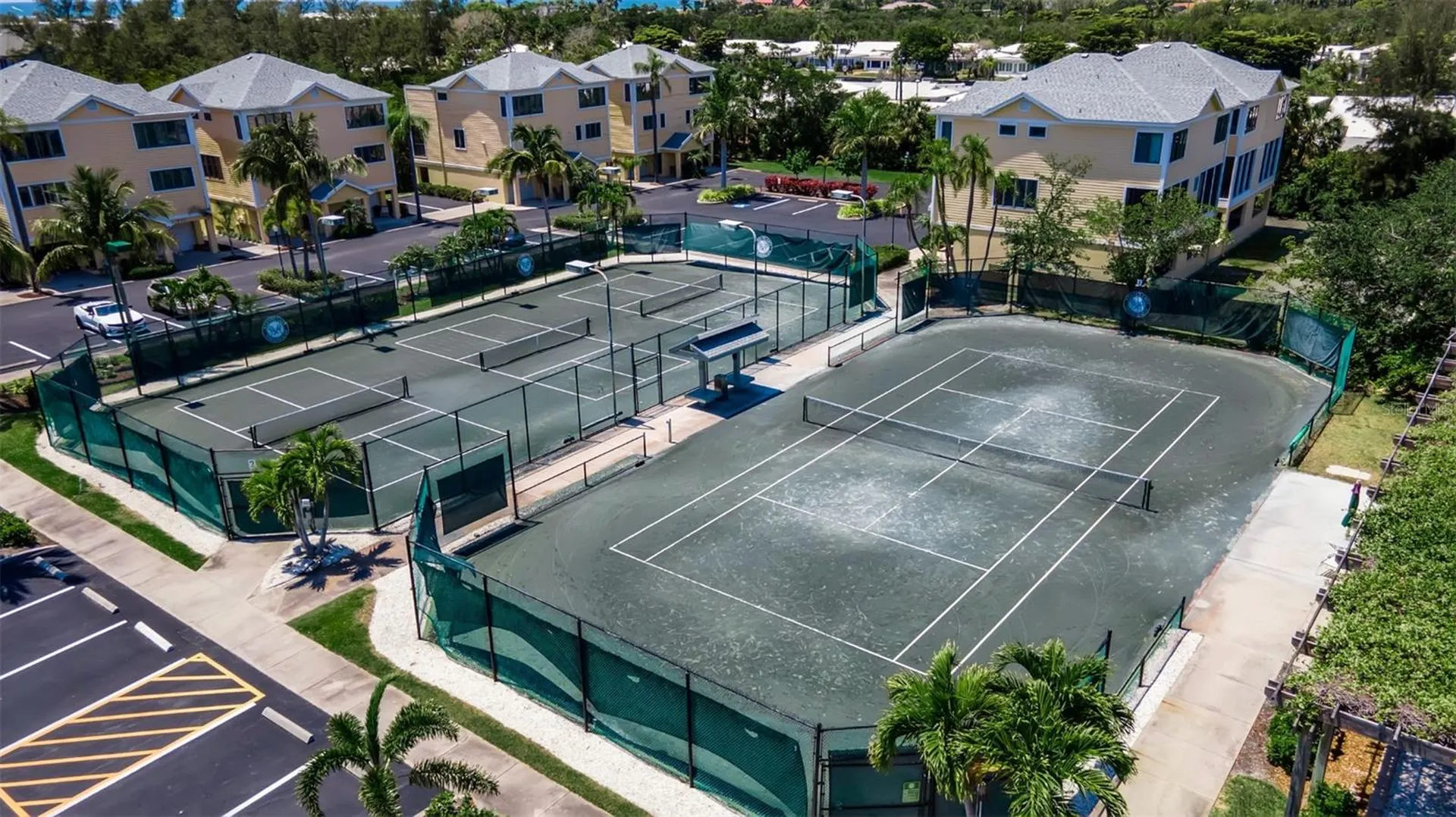528 Forest Way Longboat Key FL 34228