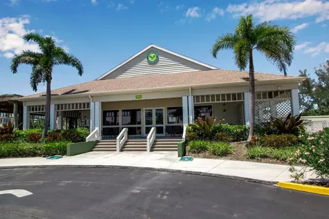 528 Forest Way Longboat Key FL 34228