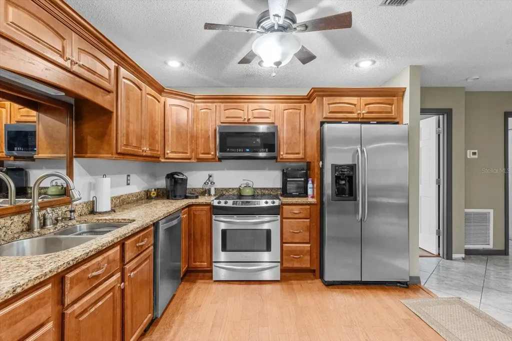 7131 W Green Acres Street Homosassa FL 34446