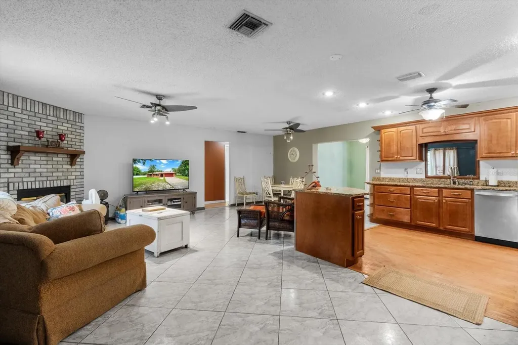 7131 W Green Acres Street Homosassa FL 34446