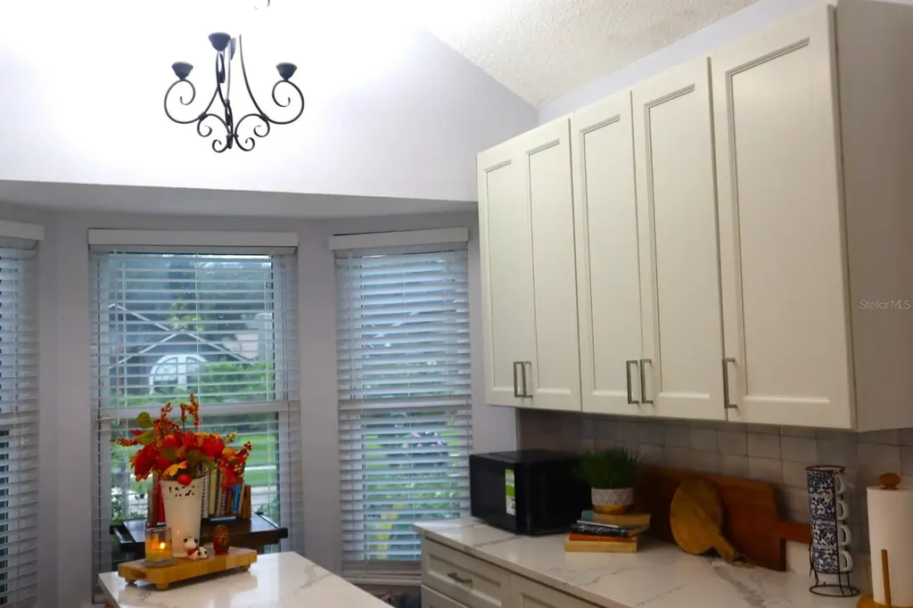 5410 Old Oak Tree Drive Orlando FL 32808