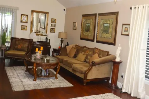 5410 Old Oak Tree Drive Orlando FL 32808