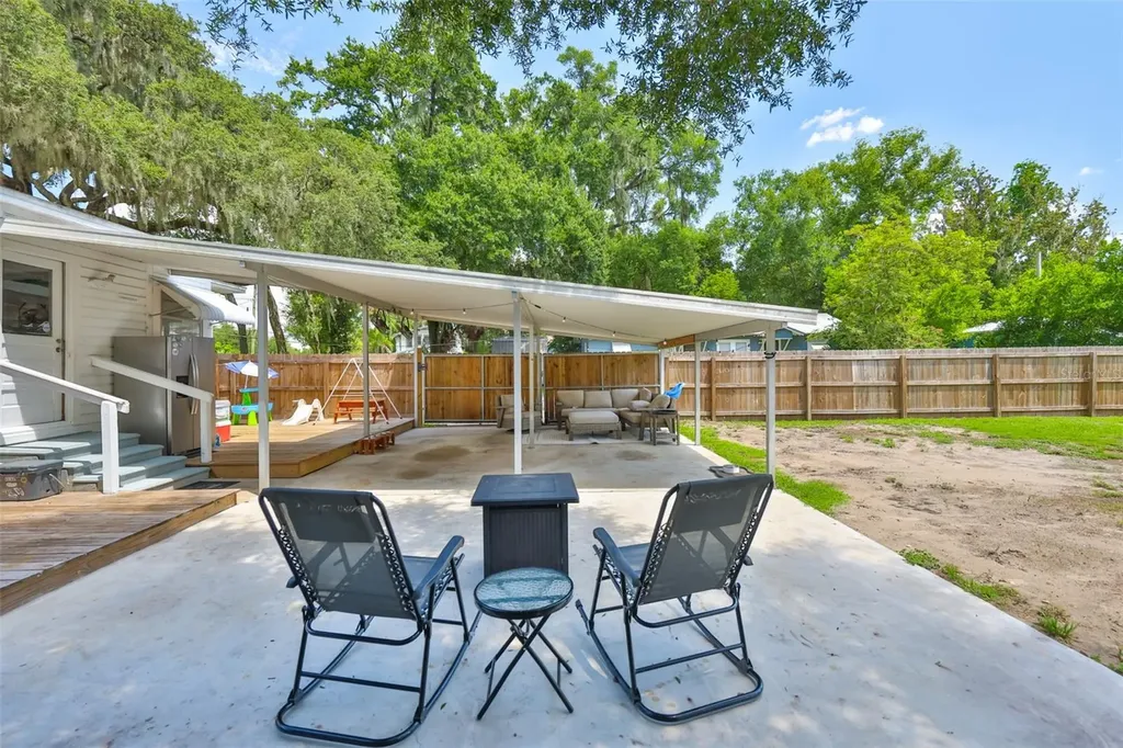 305 W Tever Street Plant City FL 33563