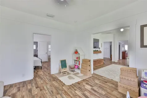305 W Tever Street Plant City FL 33563