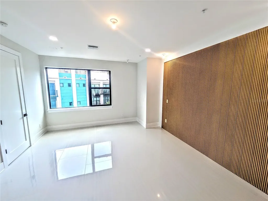2194 Fruitville Road Sarasota FL 34237